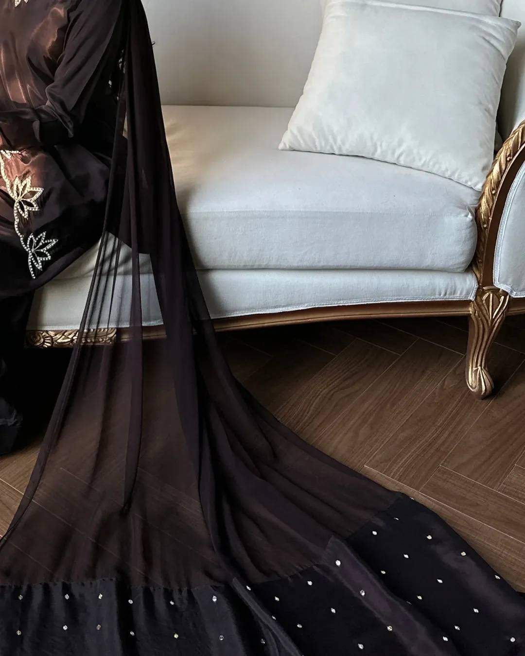 Black Heritage Glow Luxe Farshi Salwar Ensemble